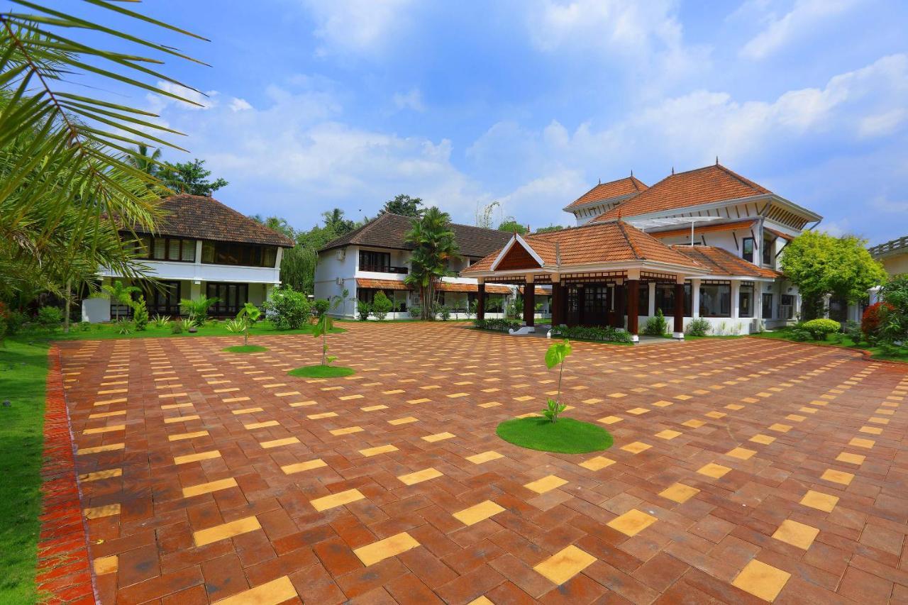 Nihara Resort&Spa Cochin Kochi Exteriör bild