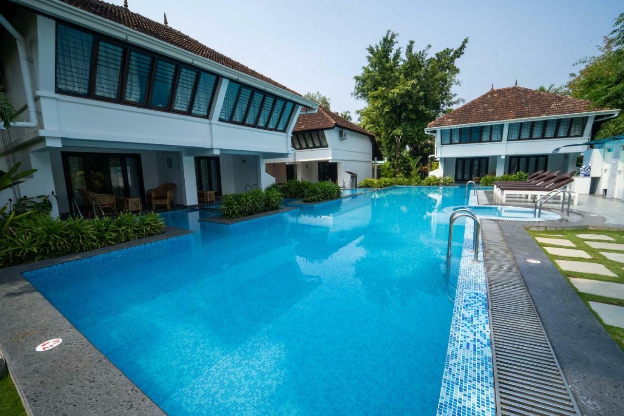 Nihara Resort&Spa Cochin Kochi Exteriör bild