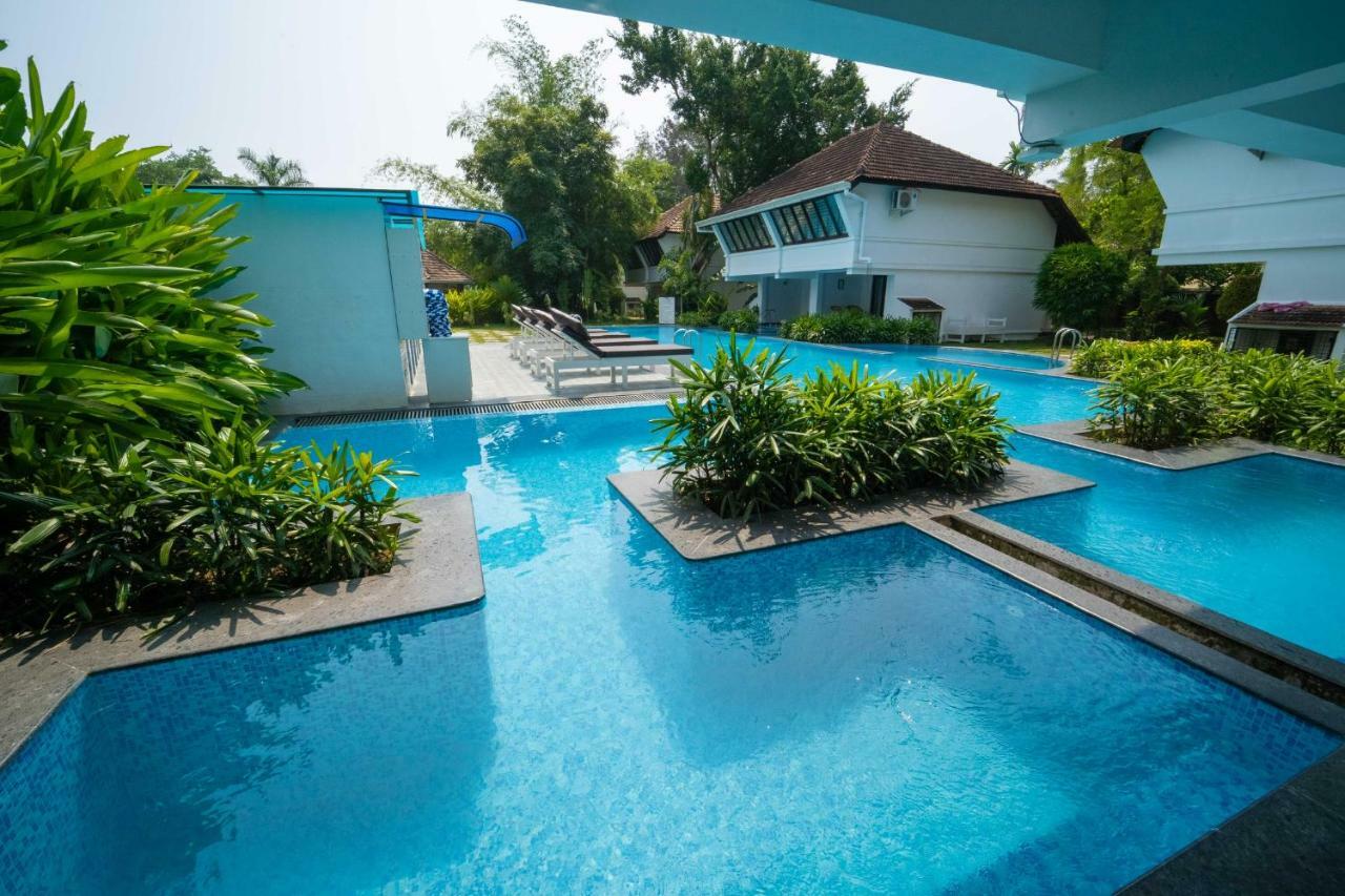 Nihara Resort&Spa Cochin Kochi Exteriör bild